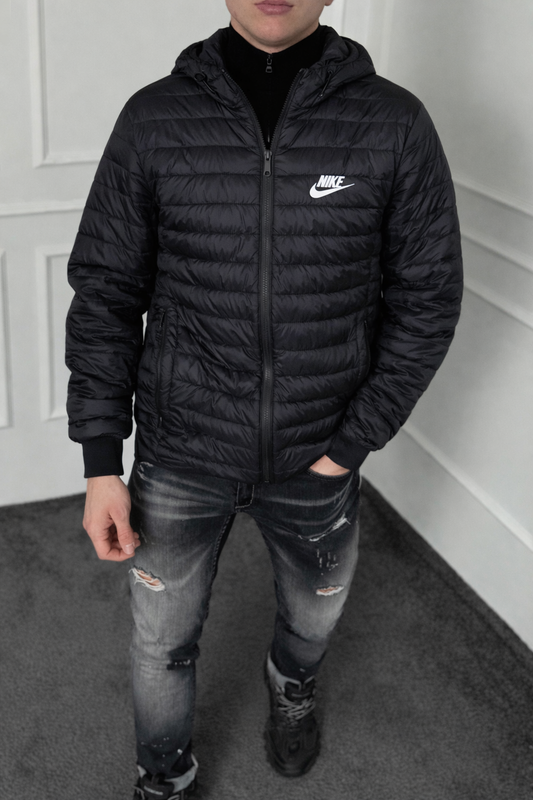 Nike striukė