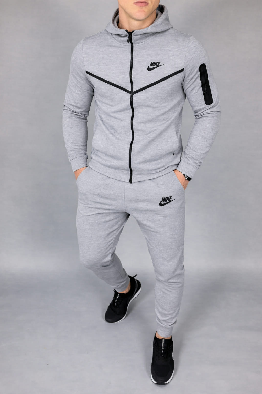 Nike laisvalaikio kostiumas
