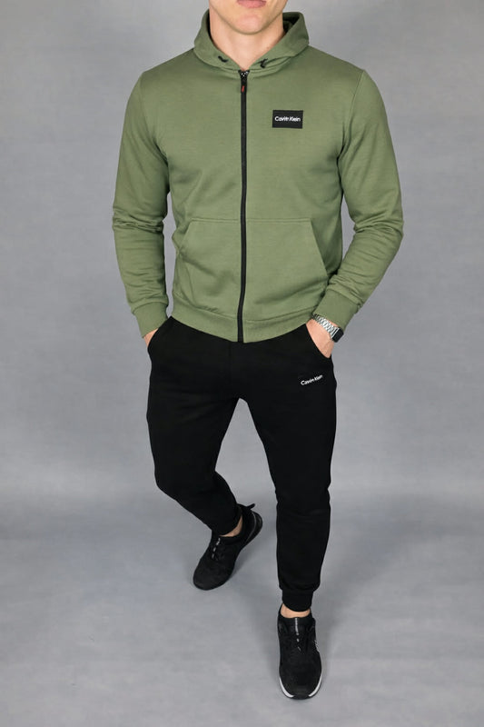 Calvin Klein laisvalaikio kostiumas