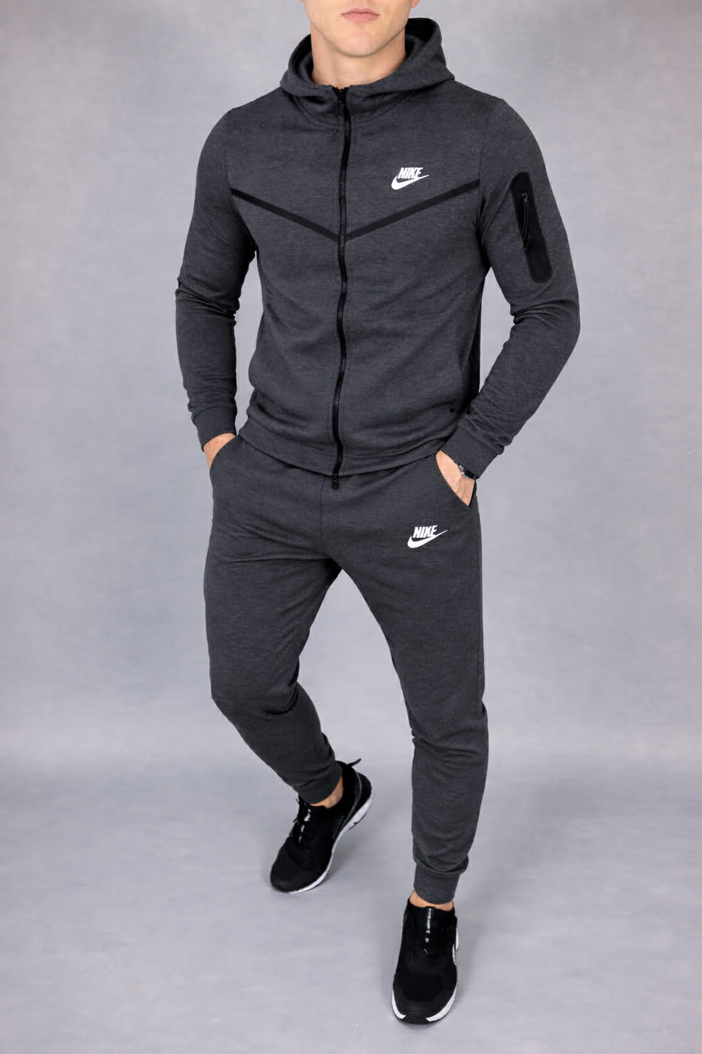 Nike laisvalaikio kostiumas
