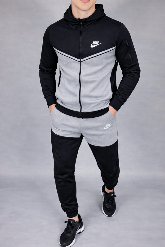Nike laisvalaikio kostiumas