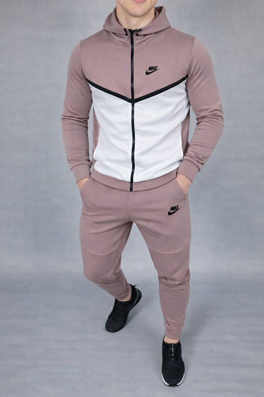 Nike laisvalaikio kostiumas