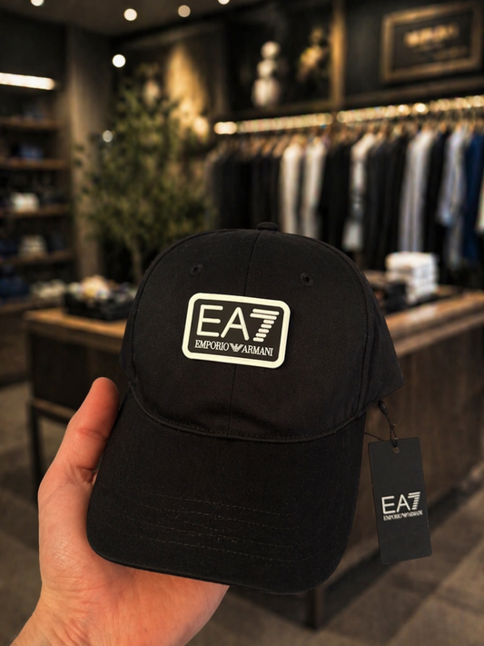 EA7 kepurė